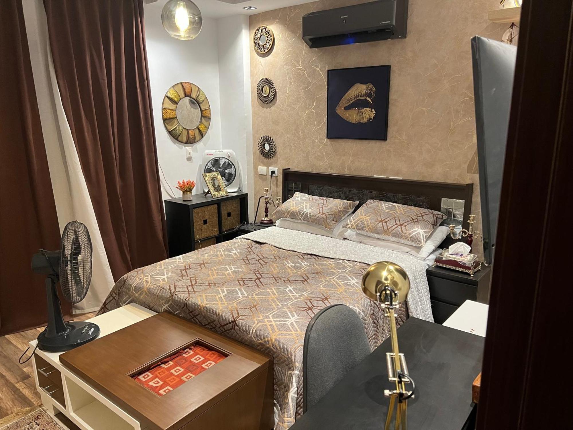 شقه مفروشه فاخره بالقاهره الجديده Lejlighed New Cairo Eksteriør billede